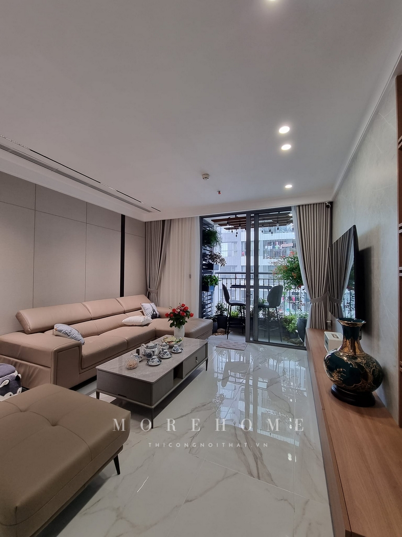 Việc thi công phòng khách căn hộ với nội thất hiện đại, tiện nghi cao cấp sẽ giúp người dùng cảm thấy thoải mái trong quá trình sử dụng hằng ngày.